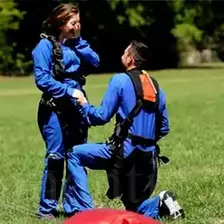 Совместный прыжок с парашютом