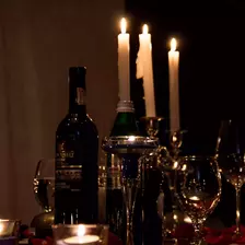 Организация романтического вечера дома при свечах