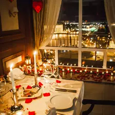 Романтическое свидание в ресторане на Крещатике