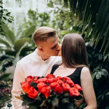 Романтичне побачення в Оранжереї Львів